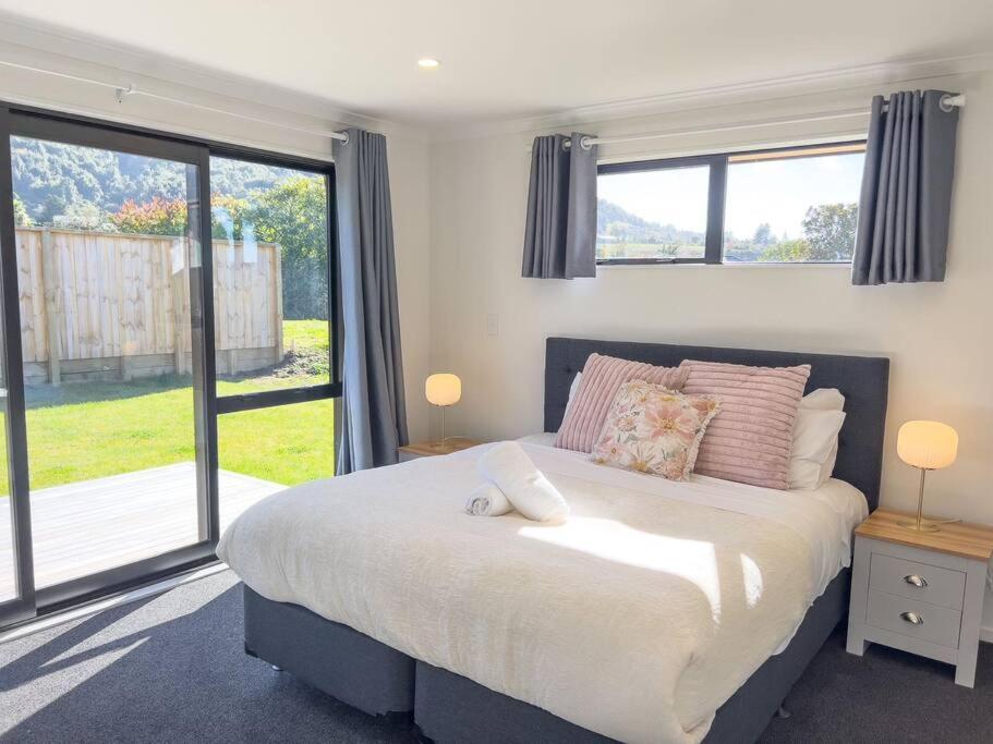 Peaceful 5 Bedrooms Retreat Rotorua Exterior foto